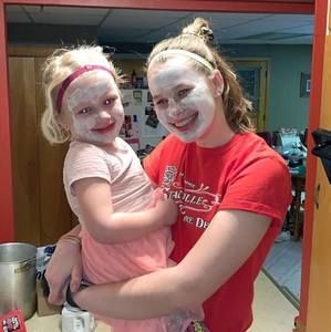 Meet your Posher, Abby